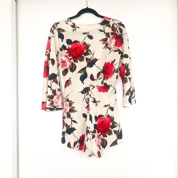 Floral romper - Picture 2 of 3